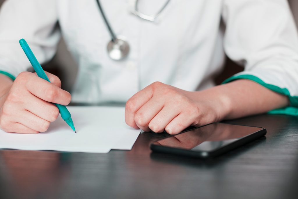 Report Writing for Nursing Students